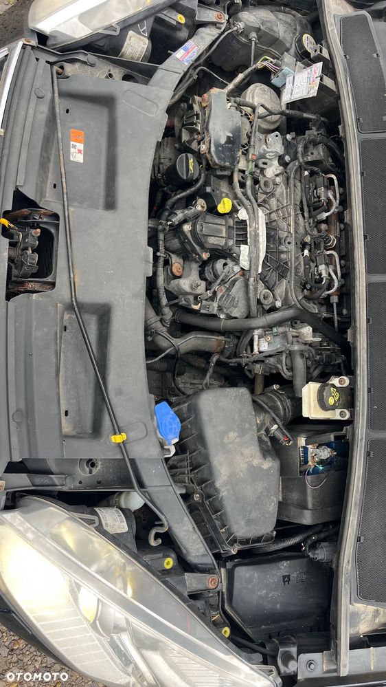Ford Galaxy - 20
