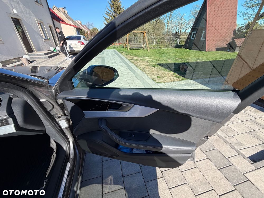 Audi A4 Avant 40 TDI Quattro S Line S tronic - 13