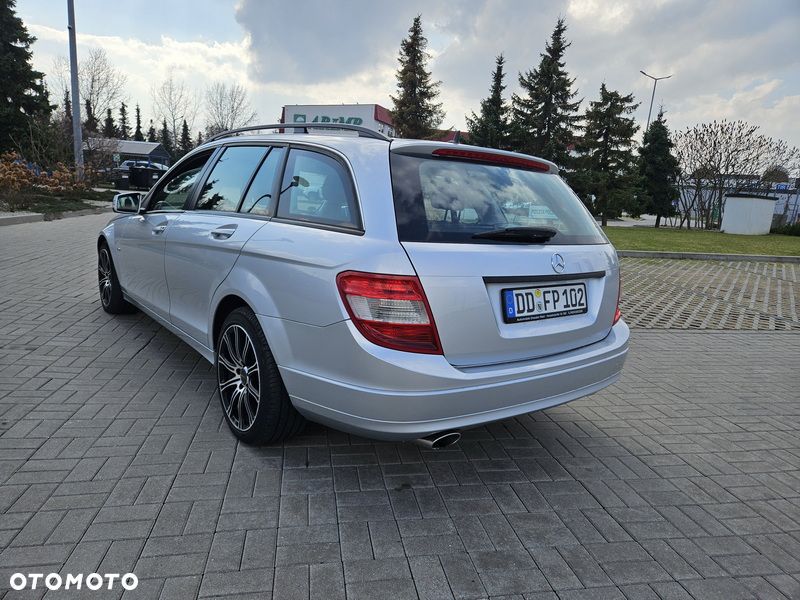 Mercedes-Benz Klasa C - 19