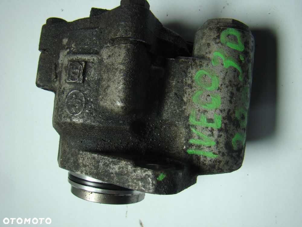 pompa wspomagania iveco daily 2.3 euro 5 504088697 7682955133 - 1