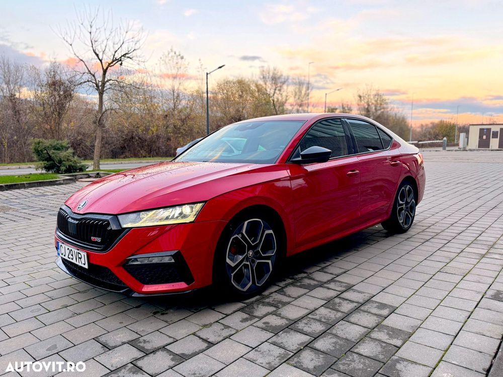 Skoda Octavia 2.0 TDI DSG RS - 12