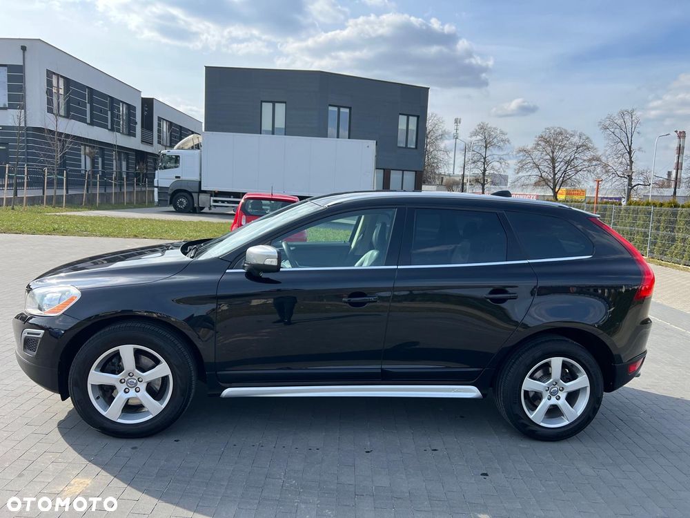 Volvo XC 60 D4 AWD R-Design Kinetic - 6