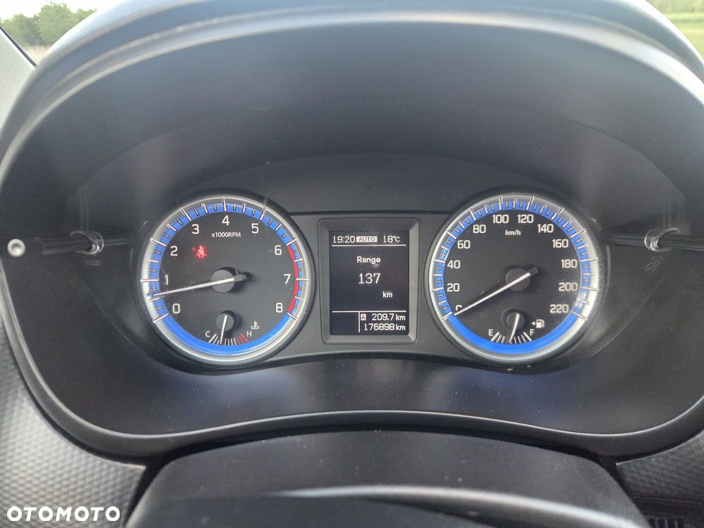 Suzuki SX4 Classic 1.6 VVT 4x4 Comfort - 23