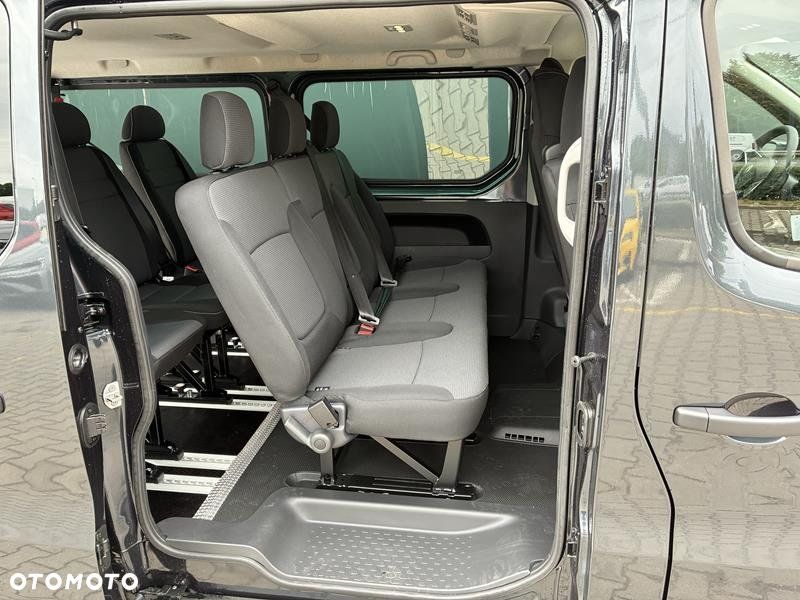 Renault Trafic - 8