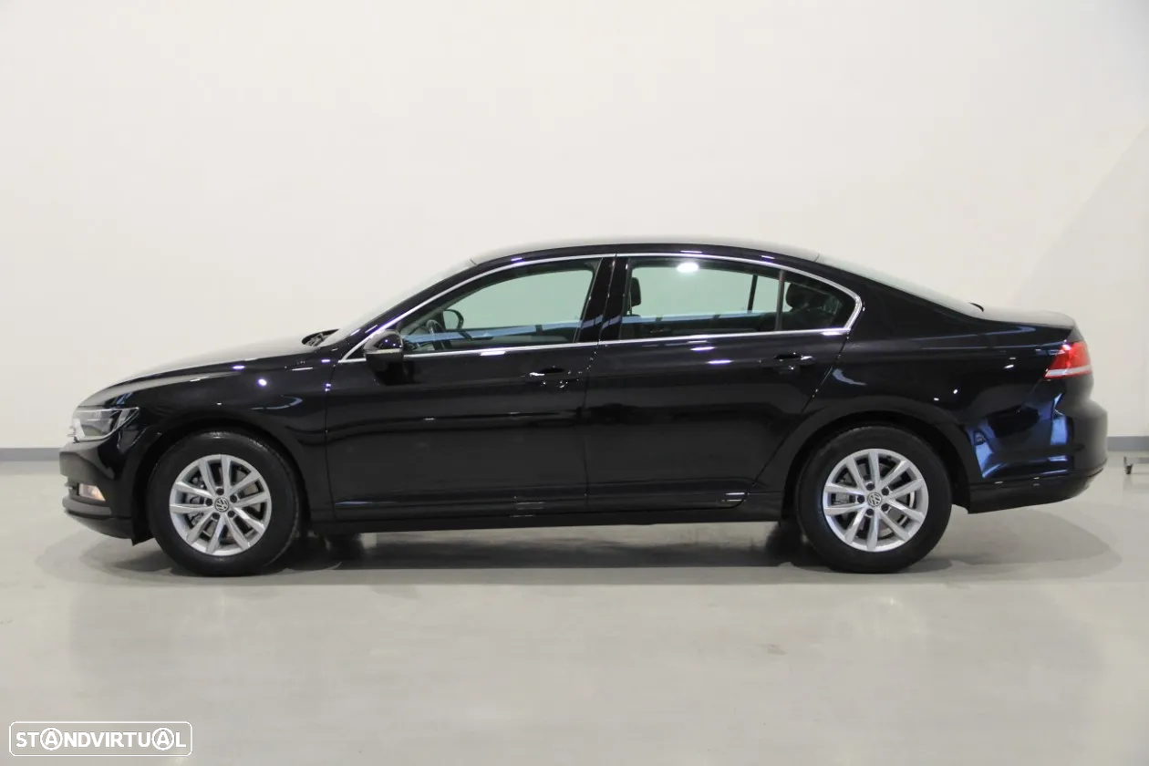 VW Passat 1.6 TDI Confortline - 3