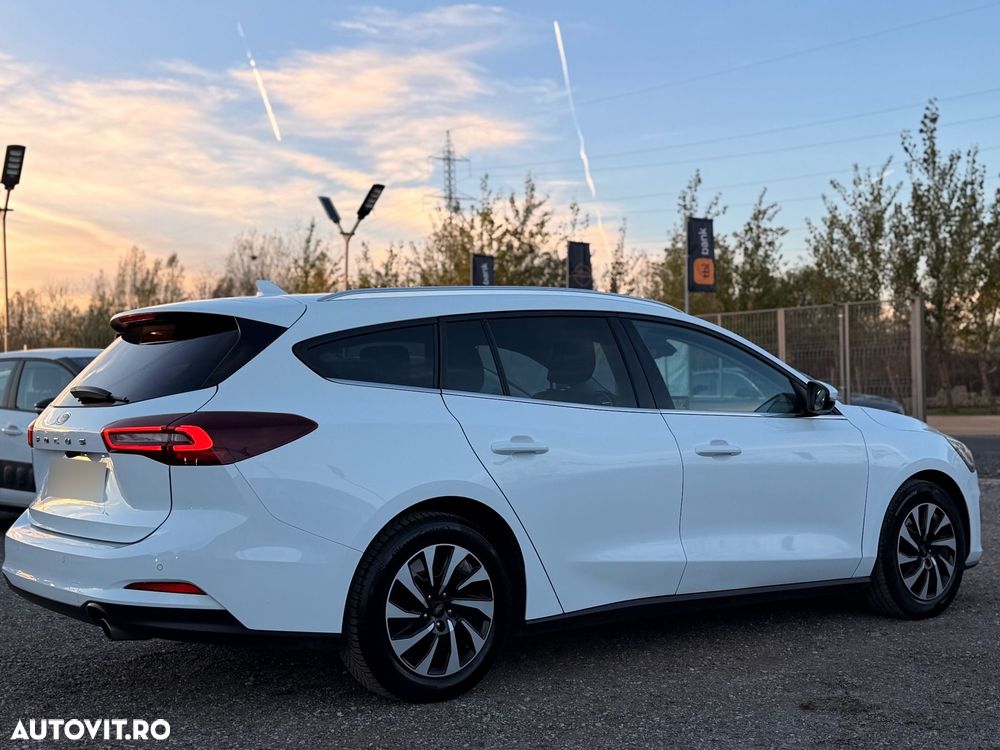 Ford Focus 1.5 EcoBlue Start-Stopp-System TITANIUM X - 10