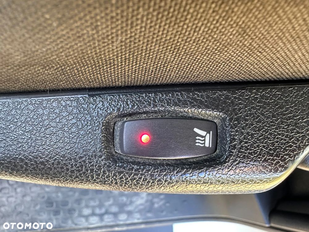 Nissan Nv300 LONG L2H1 jak Trafic, Vivaro 1.6 diesel dCi 125manual 2018 rok WEBASTO, KAMERA COFANIA, CZUJNIKI PARKOWANIA, NIEWIELKI PRZEBIEG! - 31