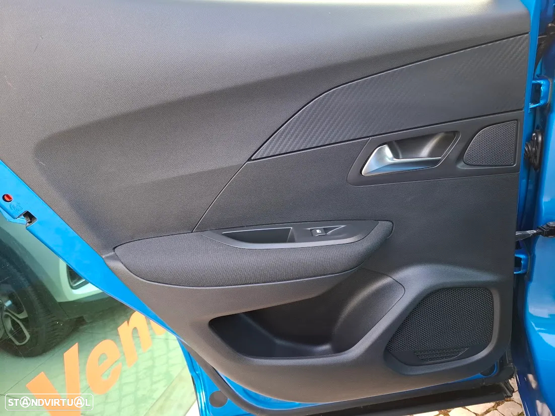 Peugeot e-2008 50 kWh Active Pack - 22