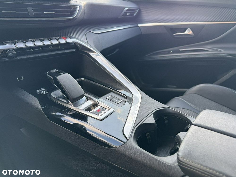 Peugeot 3008 225 e-EAT8 Allure Pack - 16