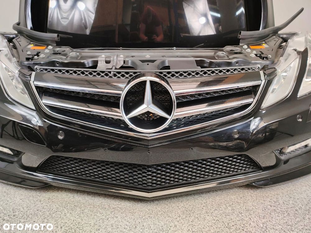MERCEDES W207 AMG ZDERZAK WZMOCNIENIE CHŁODNICE LAMPY 197 - 6