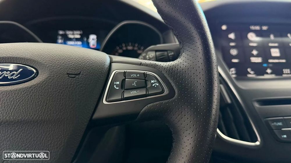 Ford Focus SW 1.0 EcoBoost ST-Line - 15