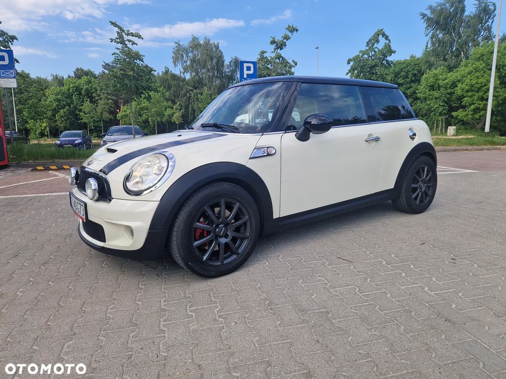 MINI Cooper S 50 Mayfair - 2