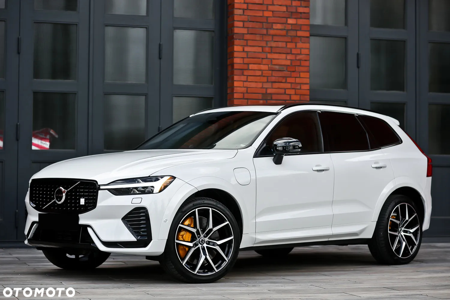 Volvo XC 60 T8 Plug-In Hybrid AWD Polestar Engineered - 7