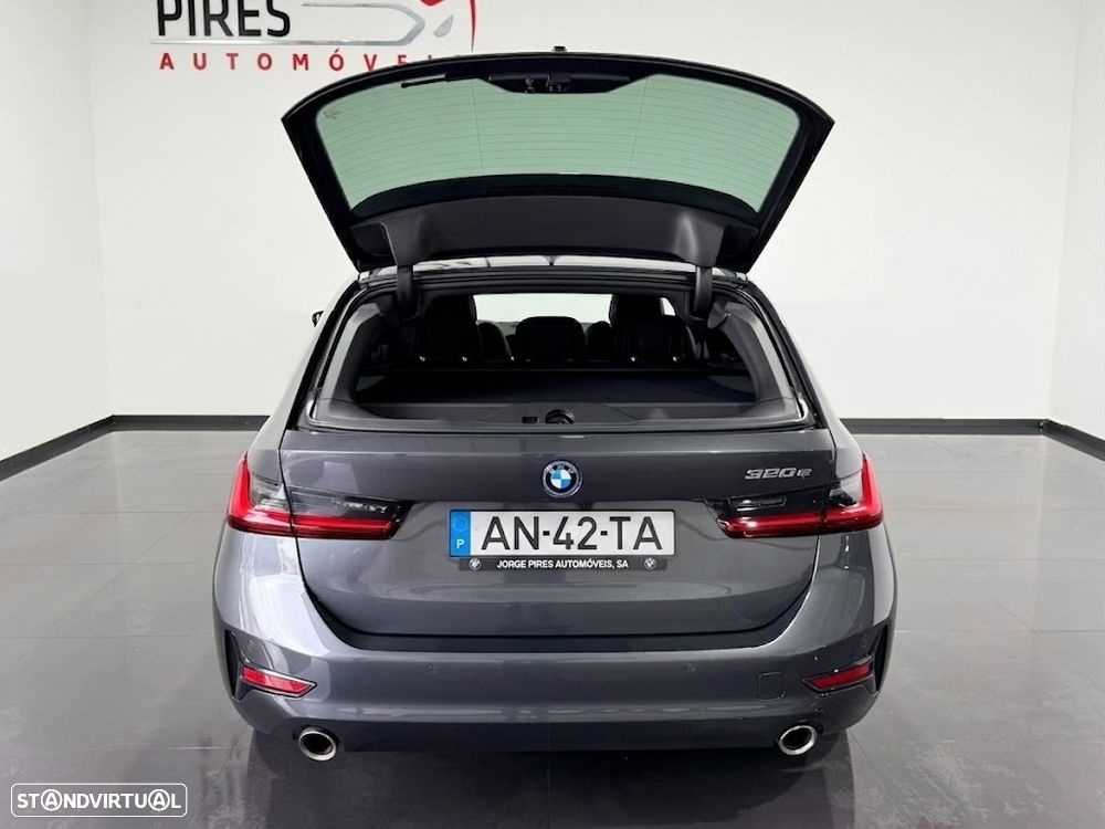 BMW 320 e Corporate Edition Auto - 48
