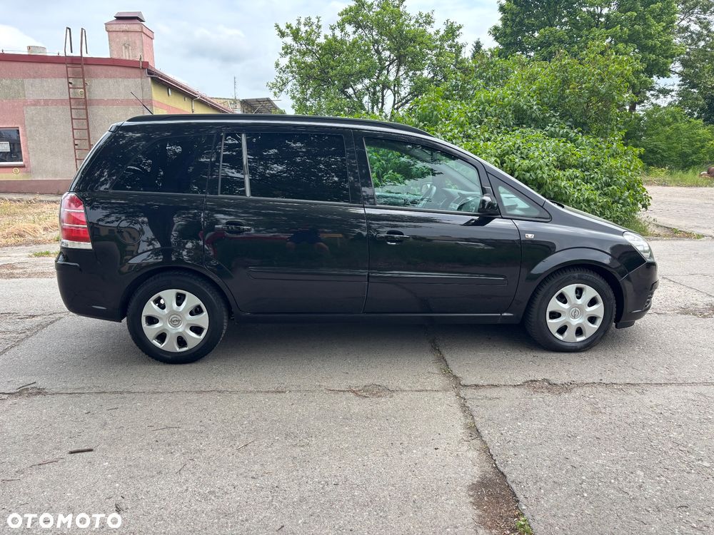 Opel Zafira 1.8 Easytronic Family Plus - 8