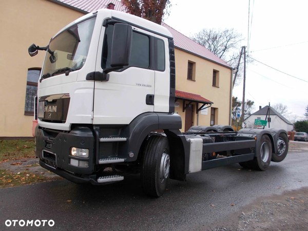 MAN TGS 28.320 Rama Do Zabudowy 2012r // Krótki Rozstaw Osi 420cm // 187 tyś km // 6x2 oś skrętna