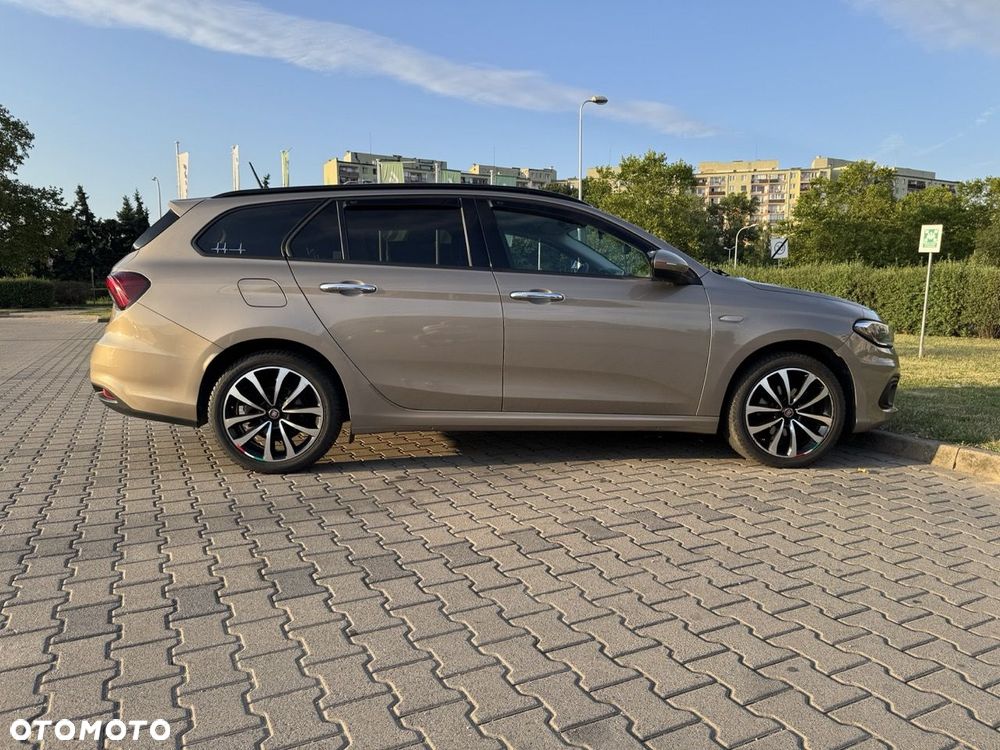 Fiat Tipo 1.4 T-Jet 16v Lounge EU6d - 2