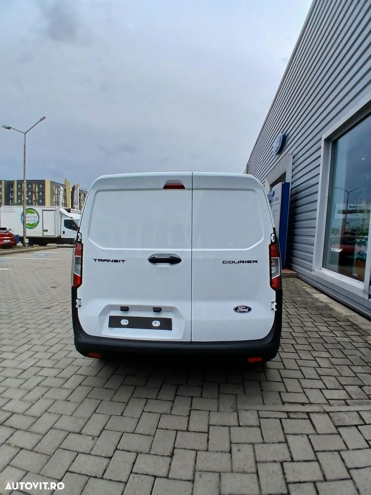 Ford Transit Courier - 2