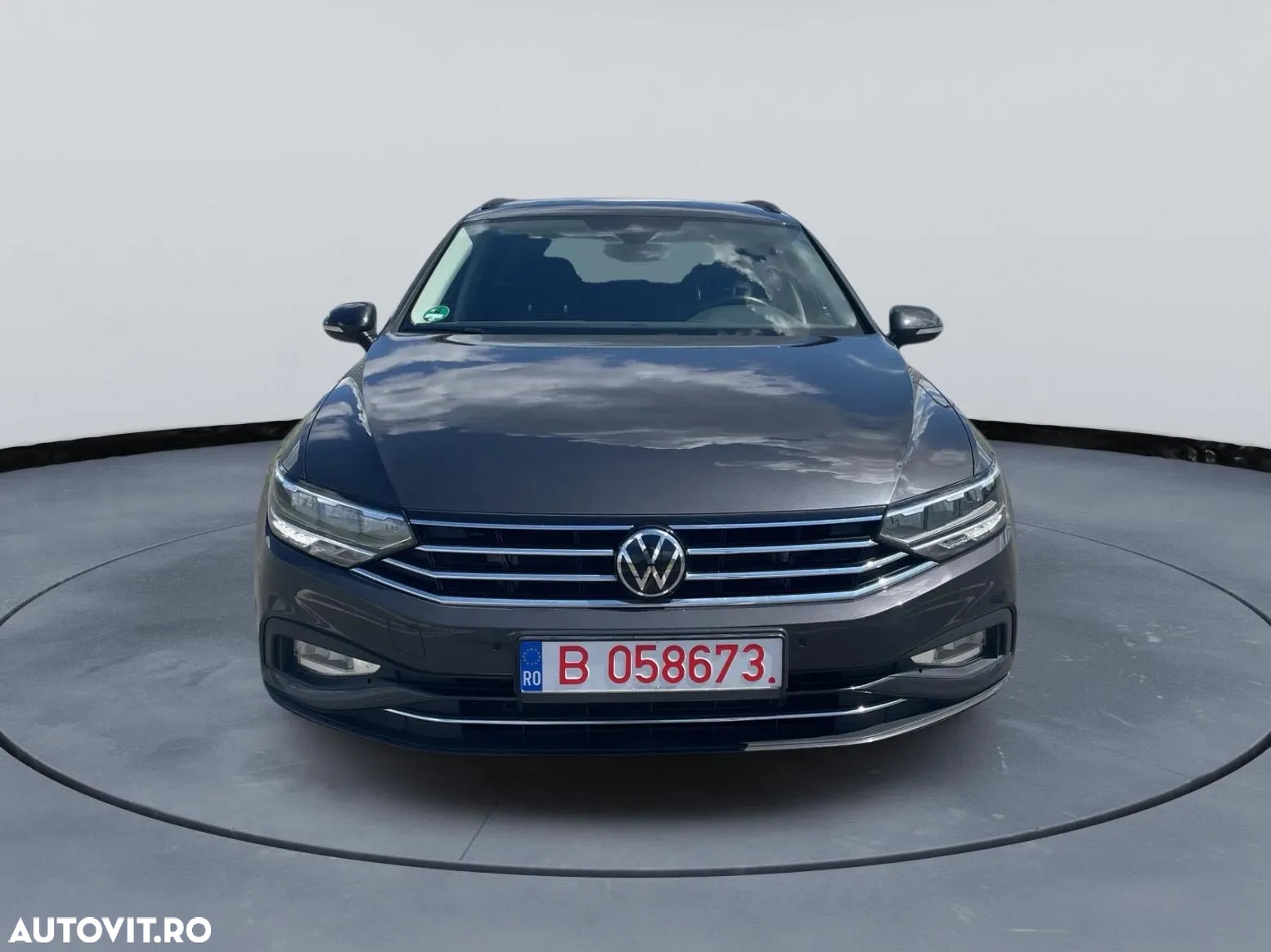 Volkswagen Passat Variant 1.5 TSI OPF DSG Business - 3