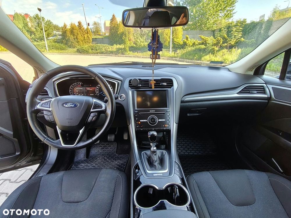 Ford Mondeo - 13
