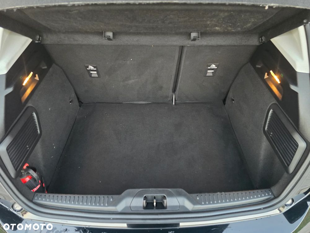 Ford Focus 1.5 EcoBlue STart-Stopp-System TITANIUM - 38