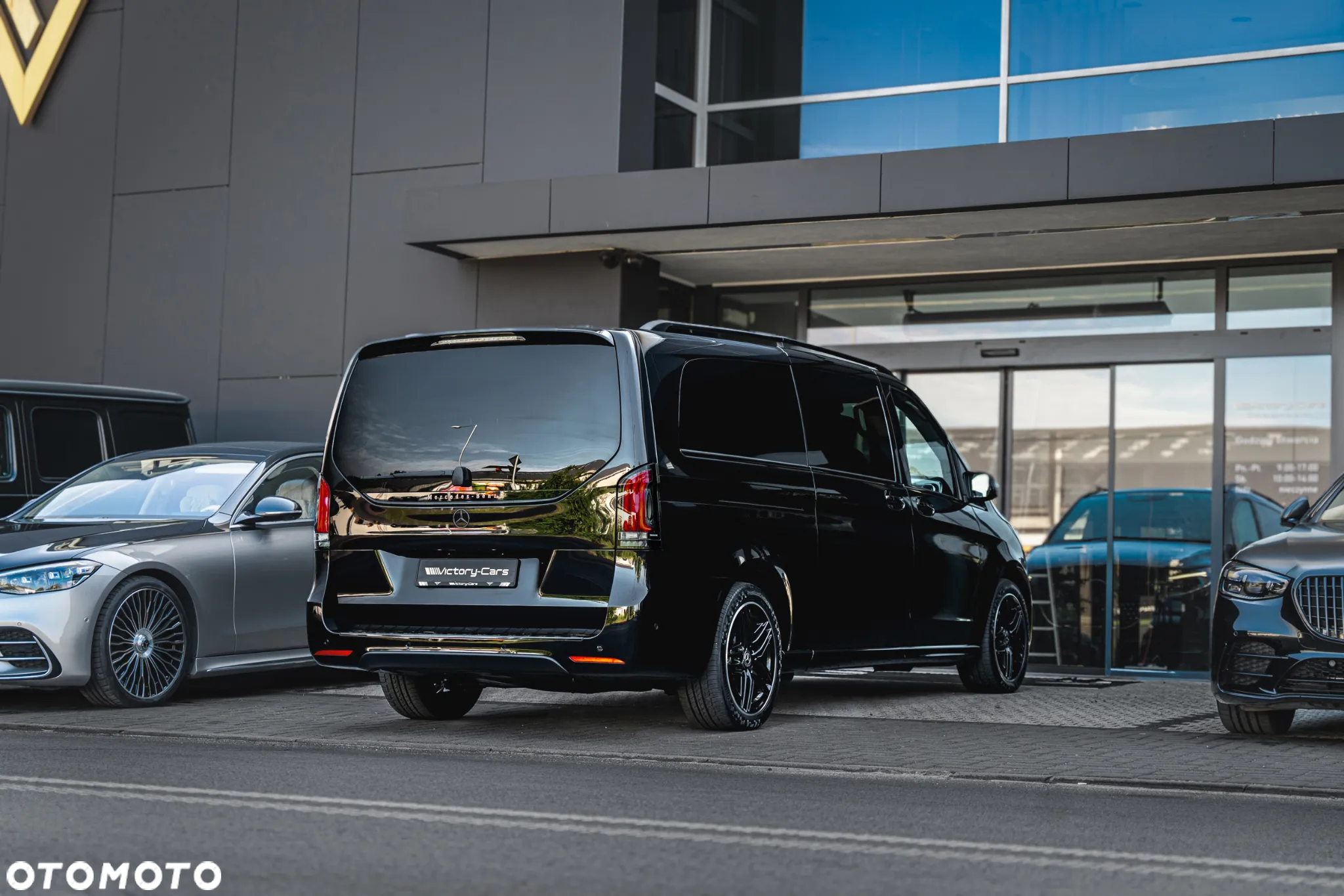 Mercedes-Benz Klasa V 300 d 4-Matic 9G-Tronic Exclusive (ekstra d³) - 20