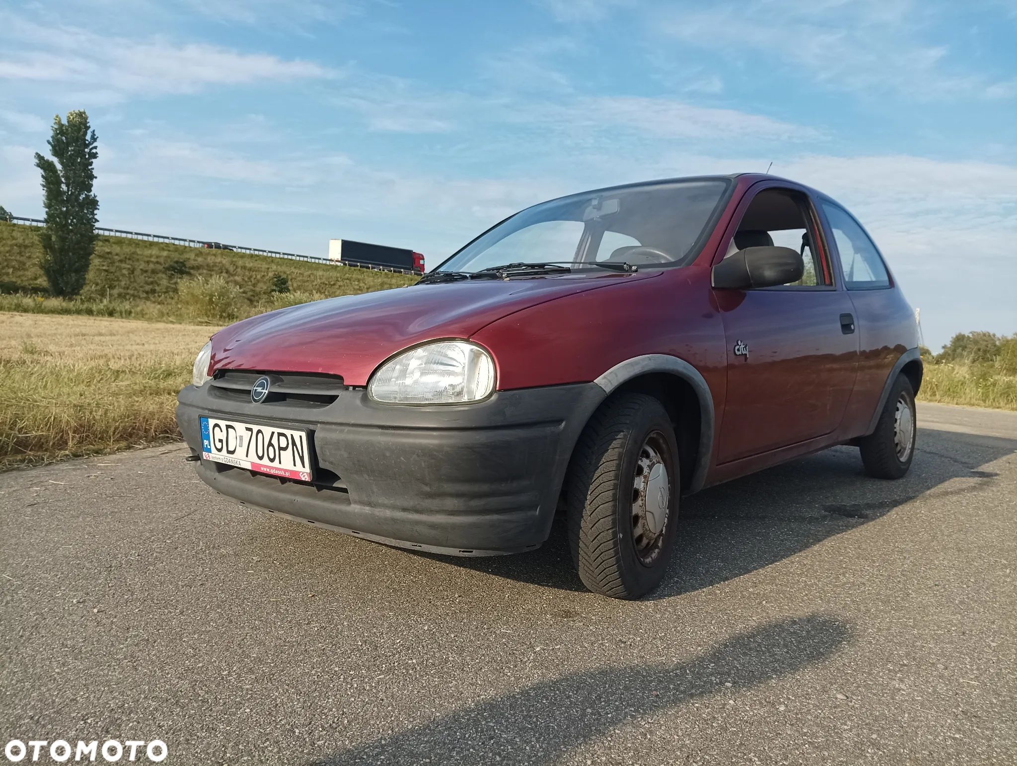 Opel Corsa 1.2 City - 1