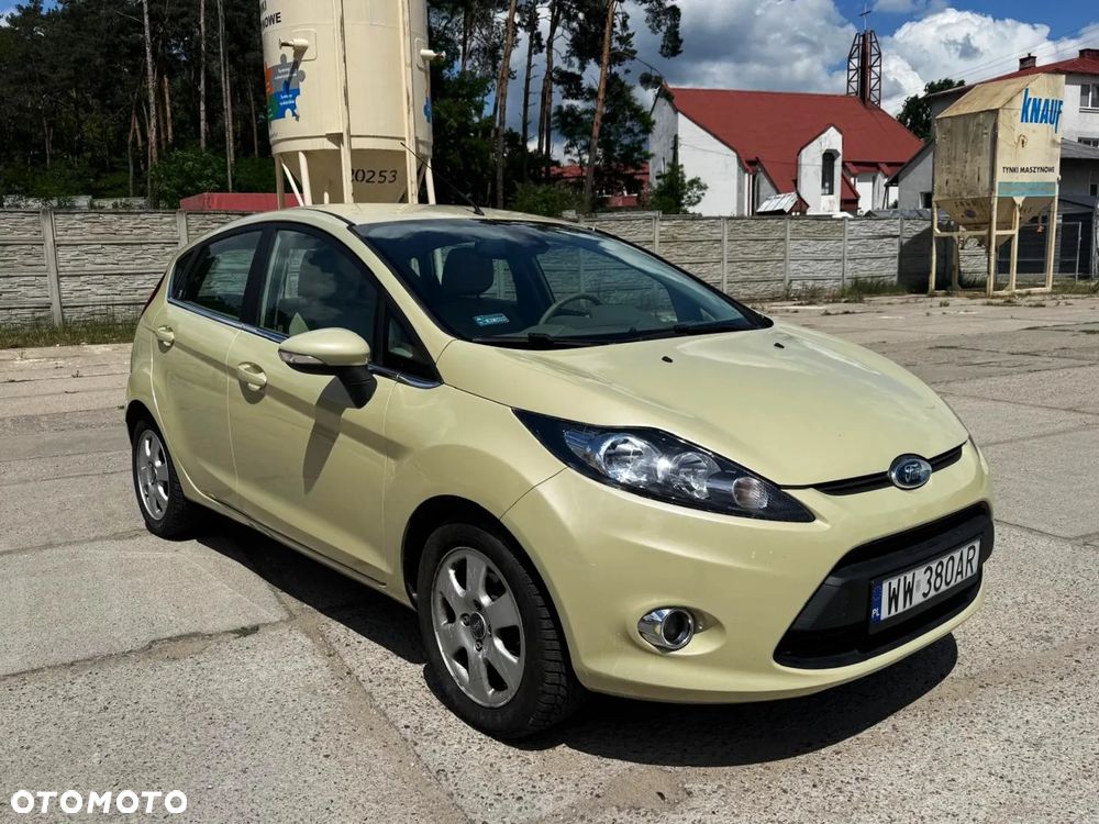 Ford Fiesta 1.4 Ghia - 2