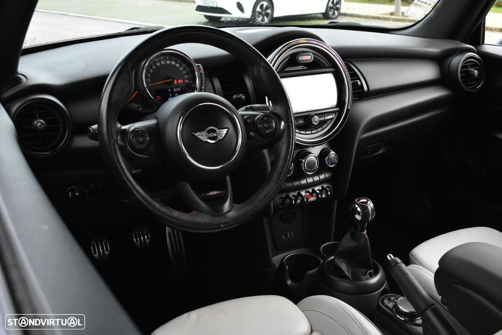 MINI Cabrio One - 24