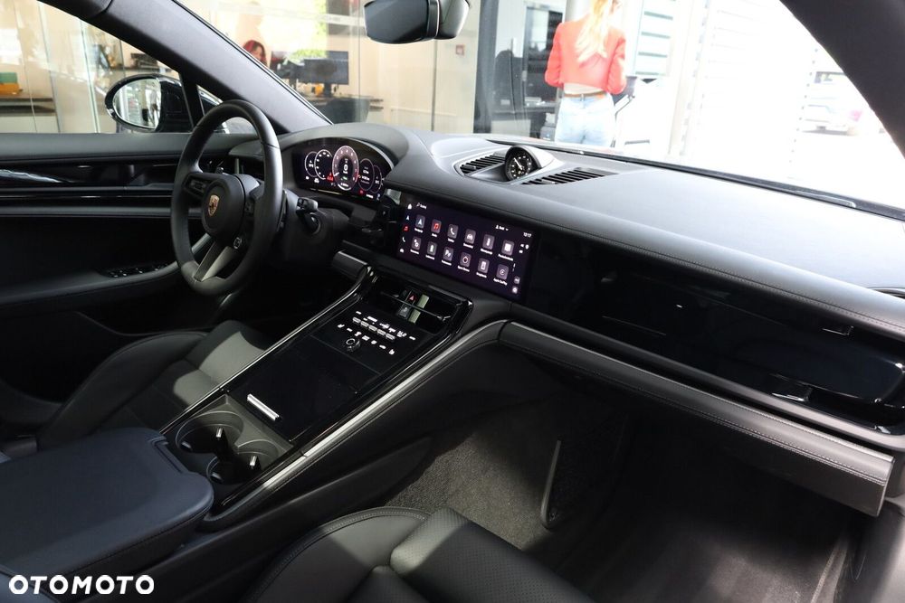Porsche Panamera - 13