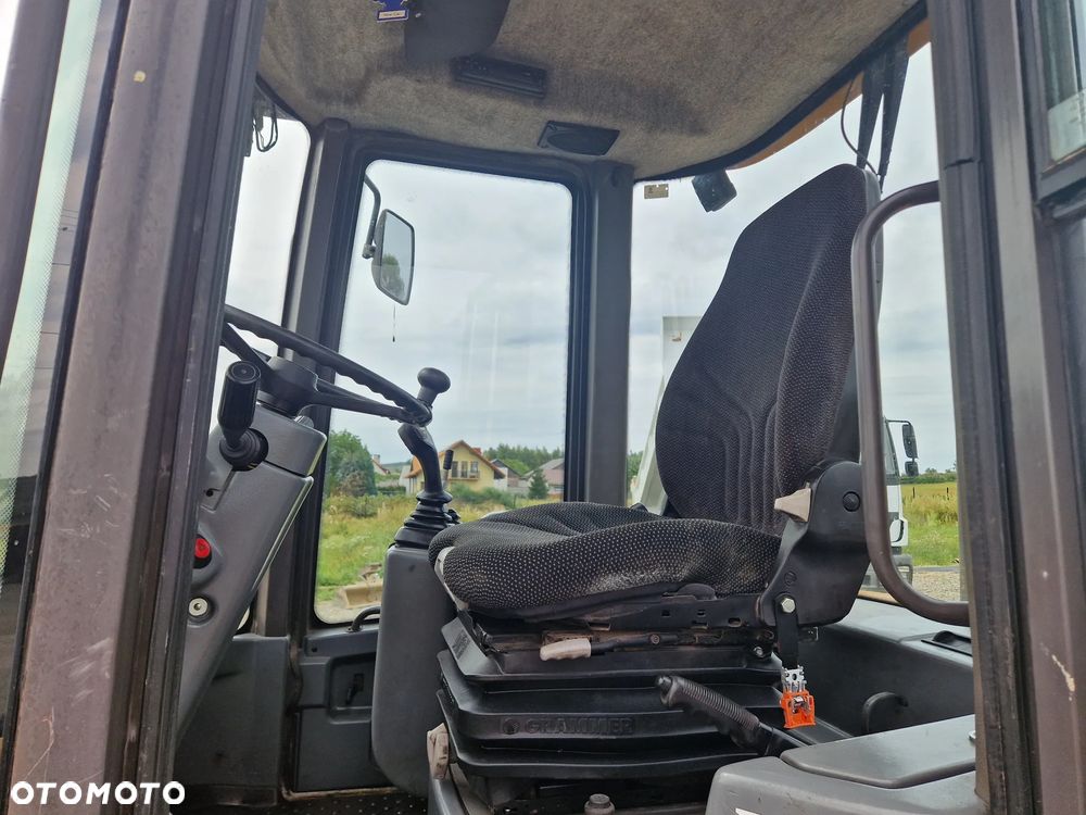 Volvo L30B - 6