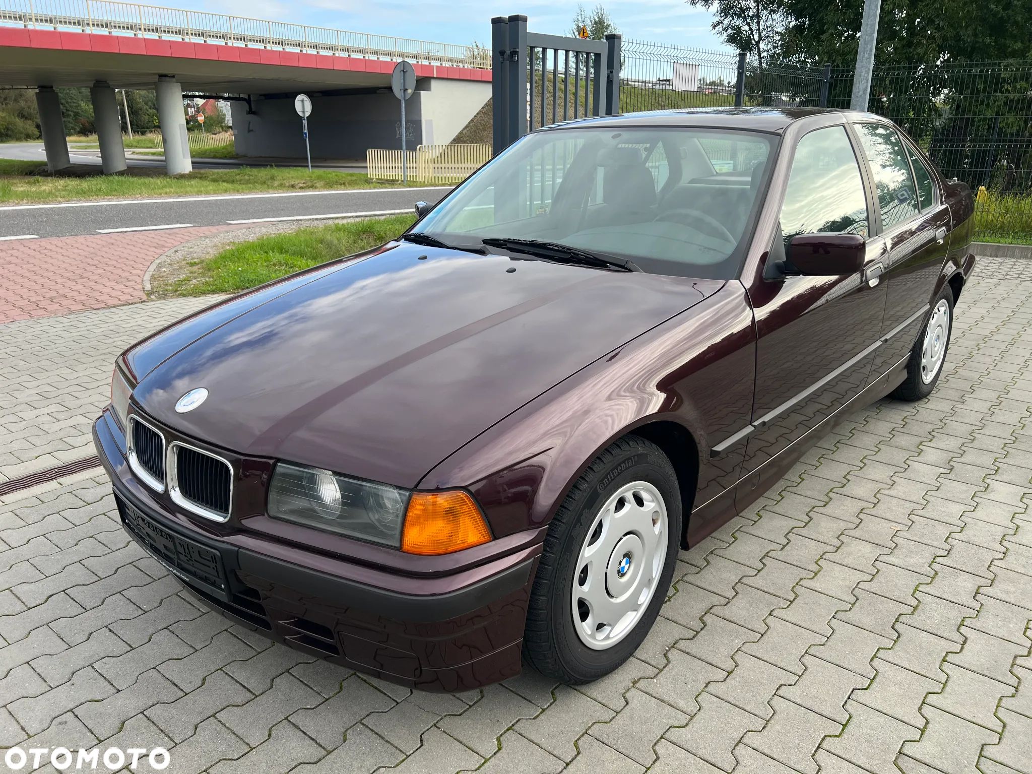 BMW Seria 3 - 1