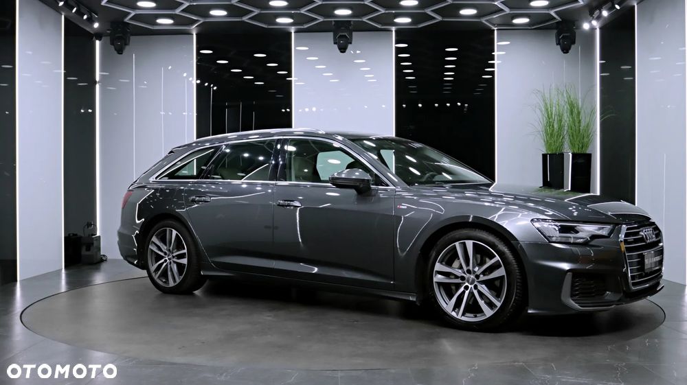 Audi A6 Avant 45 TDI quattro tiptronic design - 12