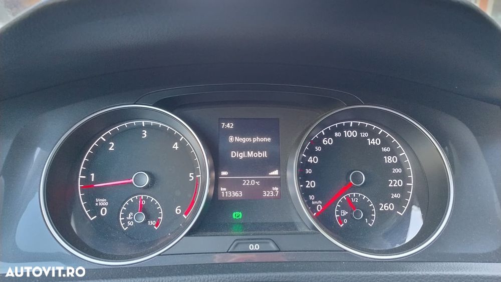 Volkswagen Golf 1.6 TDI Comfortline - 2