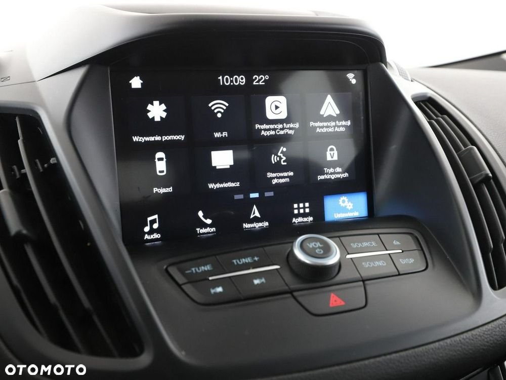 Ford Kuga 1.5 EcoBoost 2x4 Titanium - 25