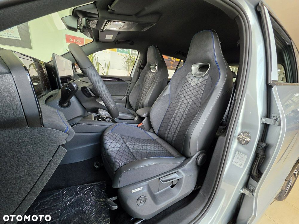 Volkswagen Tiguan 1.5 eTSI R-Line Plus DSG - 12