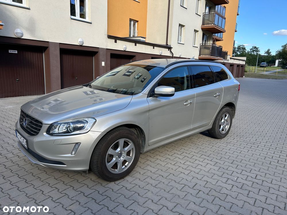 Volvo XC 60 D3 Drive-E Momentum - 2