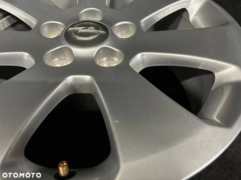 Alufelgi Opel Insignia A 17 cali 5x120 4szt. Ładne z czujnikami! - 11