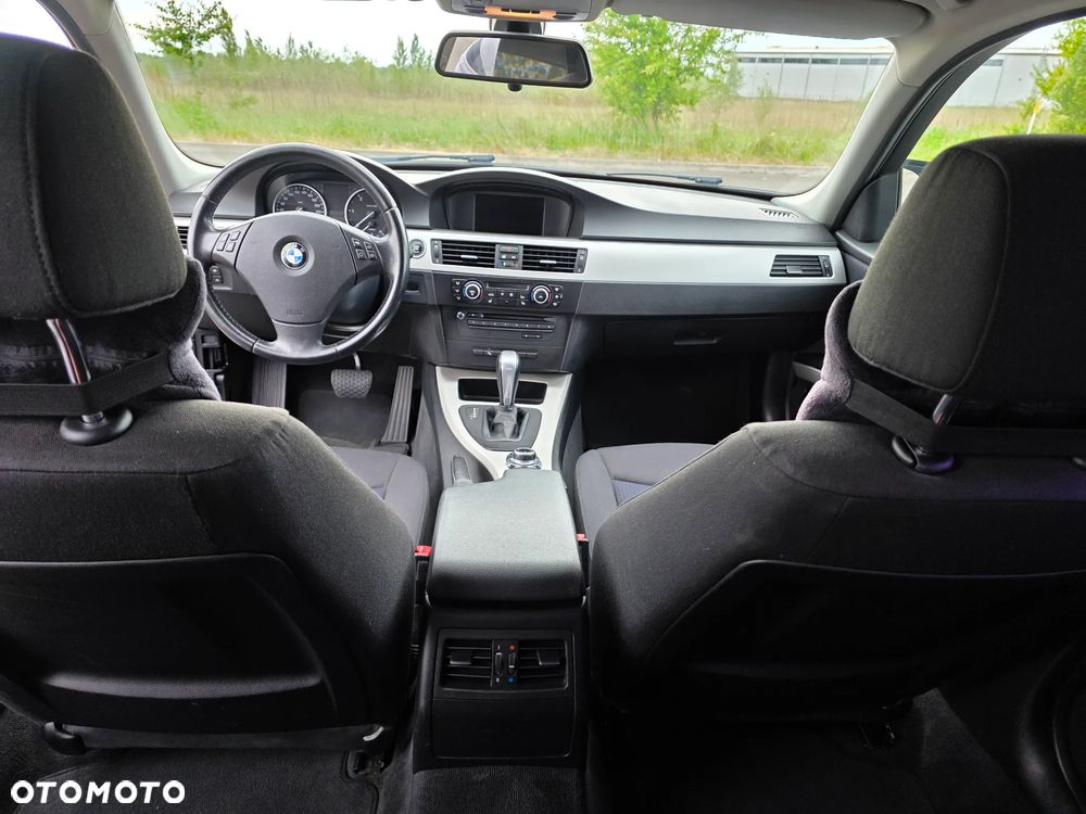BMW Seria 3 - 11