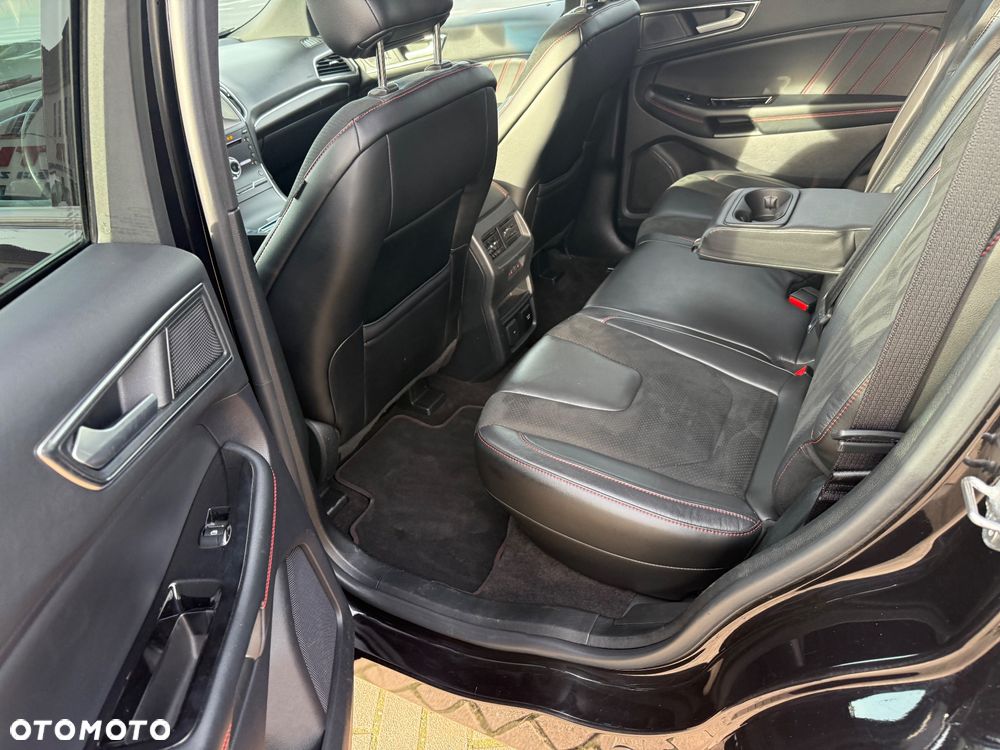 Ford Edge 2.0 EcoBlue Twin-Turbo 4WD ST-Line - 11