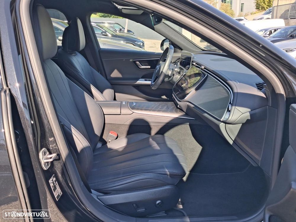 Mercedes-Benz E 220 d Avantgarde - 14