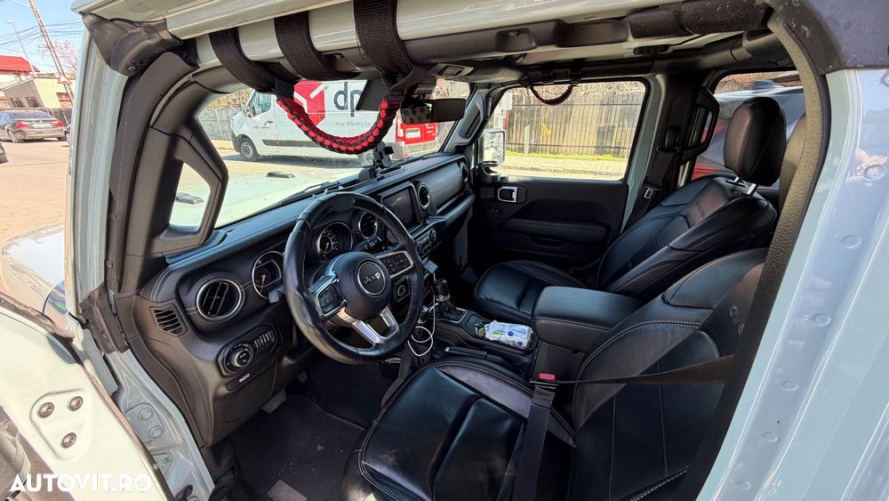 Jeep Gladiator 2023 diesel, 71.000 € — imagine 11