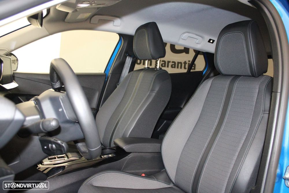 Peugeot e-2008 50 kWh Allure Pack - 4