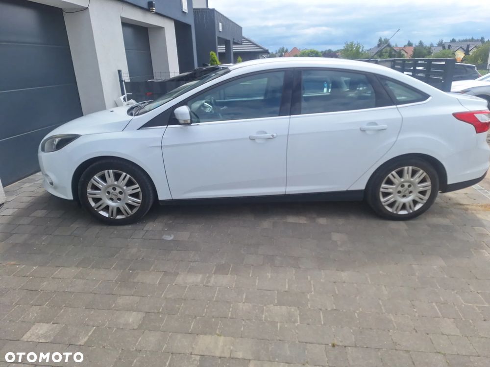 Ford Focus - 1