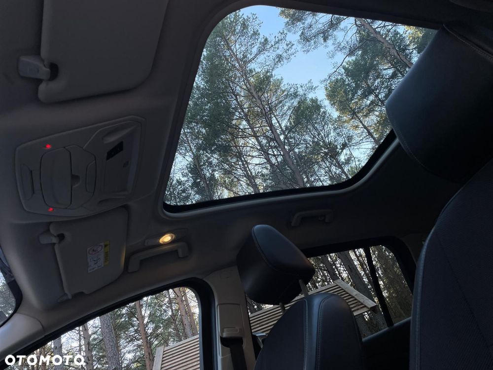 Ford Grand C-MAX - 8