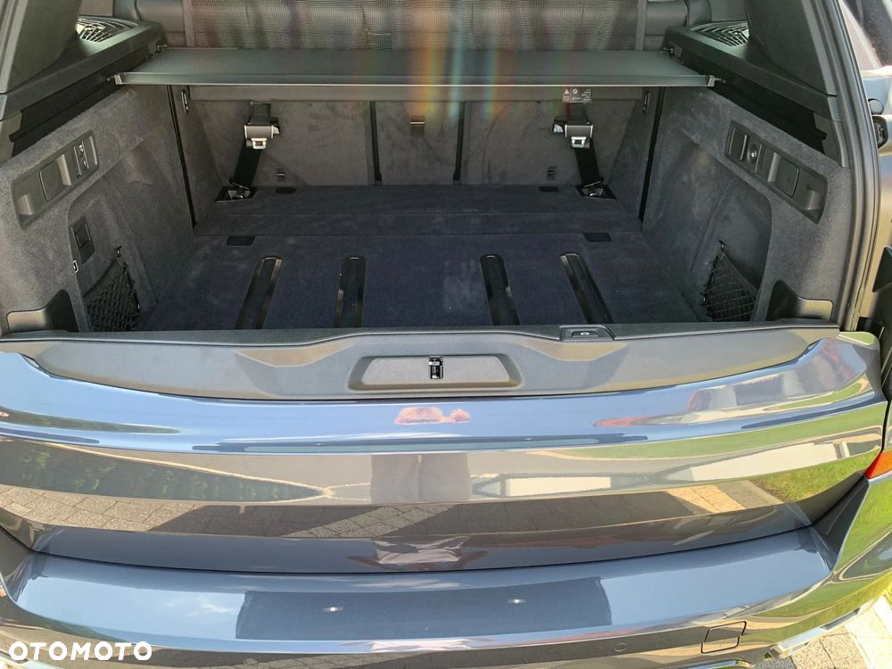 BMW X5 M M50d - 34