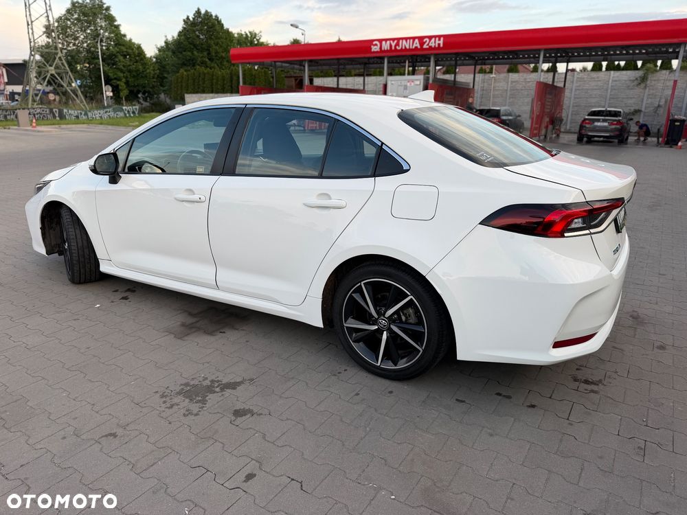 Toyota Corolla - 9