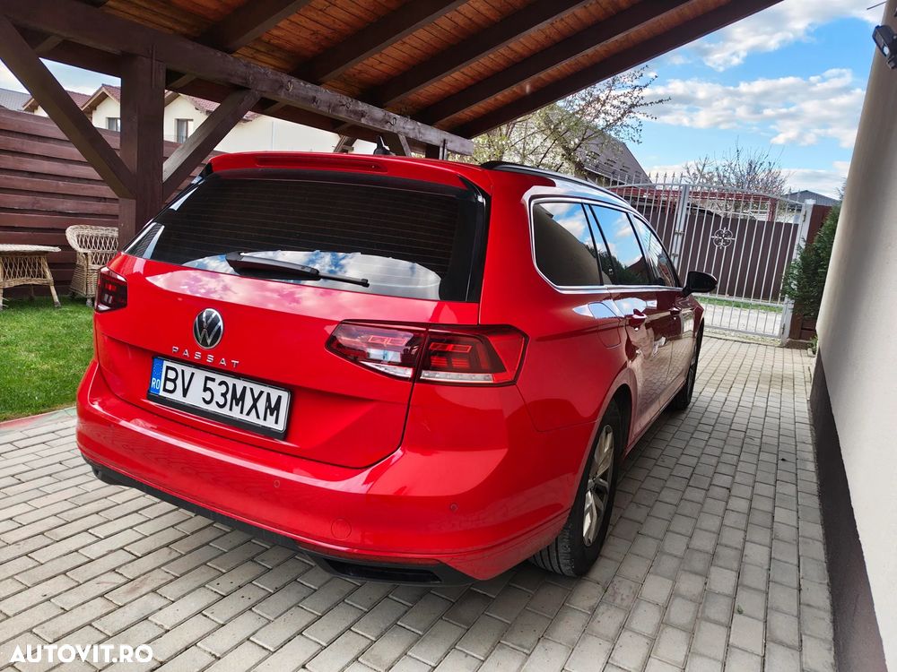 Volkswagen Passat 2.0 TDI SCR DSG Business - 4