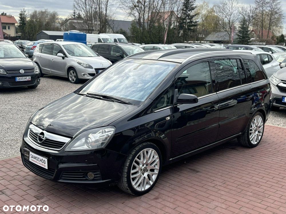 Opel Zafira 2.2 Automatik - 2