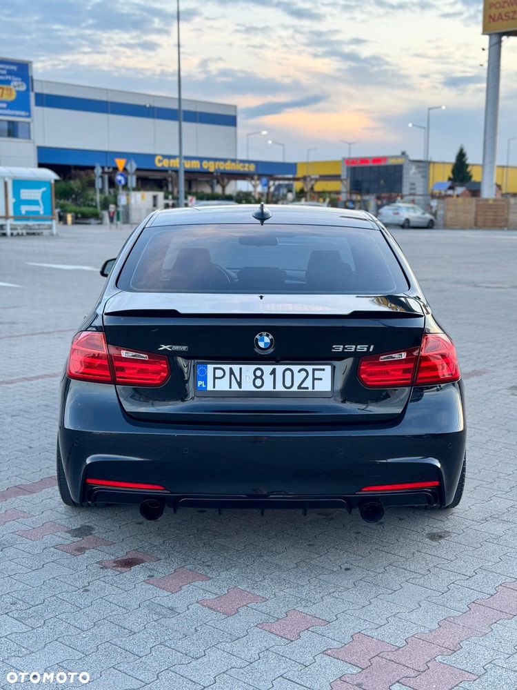 BMW Seria 3 335i xDrive Sport-Aut - 4